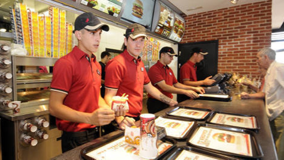 Empleados del Burger King en Soria./ U. S. -