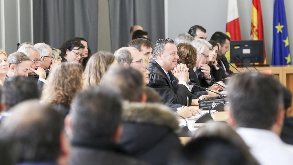 El macrojuicio por estafa de Valladolid se cierra con el acuerdo de conformidad 57 de los 65 acusados.-ICAL