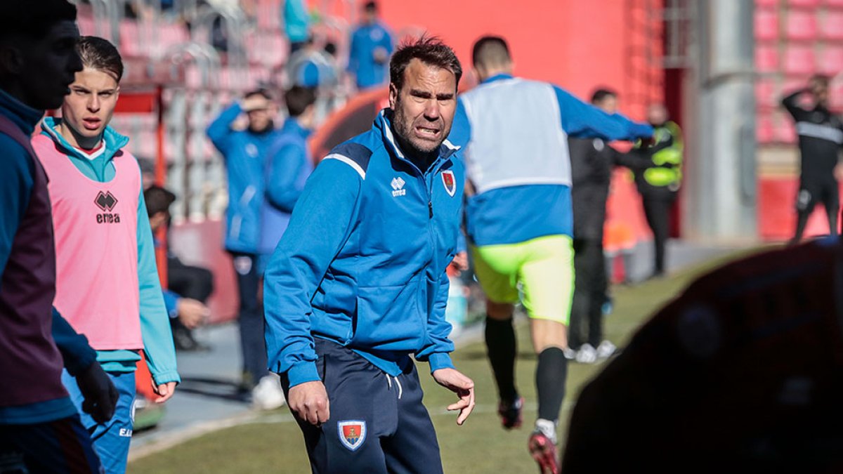 Iñaki Bea, durante el partido frente al Amorebieta el pasado domingo. GONZALO MONTESEGURO
