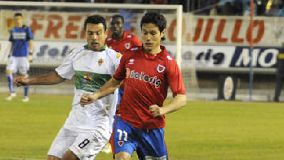 Del Pino en el encuentro del pasado sábado ante el Elche. / V. Guisande-
