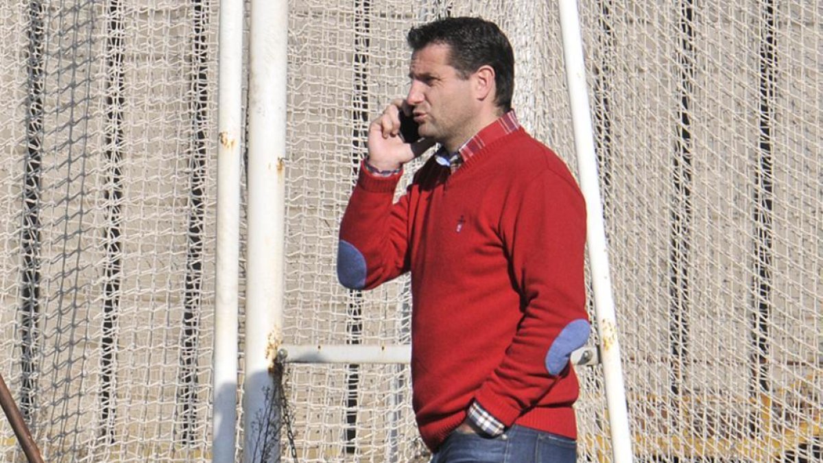 El director deportivo del Numancia, César Palacios.-VALENTÍN GUISANDE