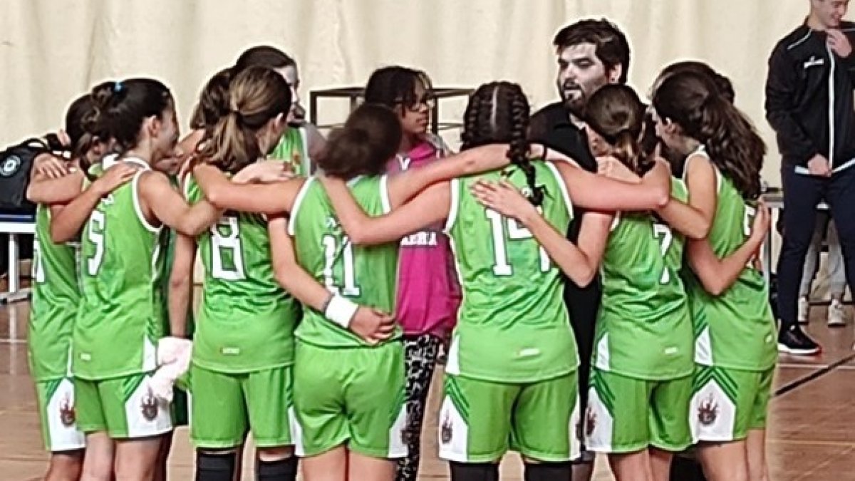 El equipo infantil femenino del FDR. HDS