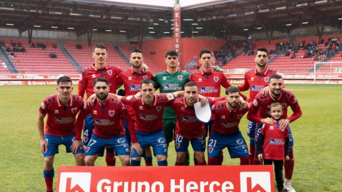 El once inicial del Numancia en que goleaba a Osasuna Promesas en el primer partido de 2023.Víctor García Valero