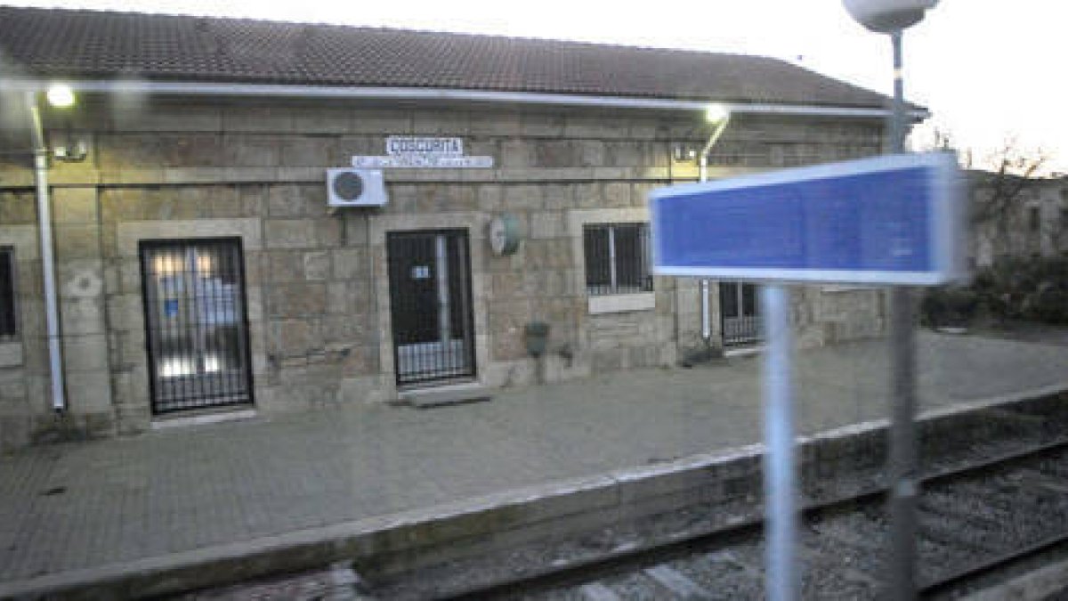 Estación de Coscutira. VALENTÍN GUISANDE-