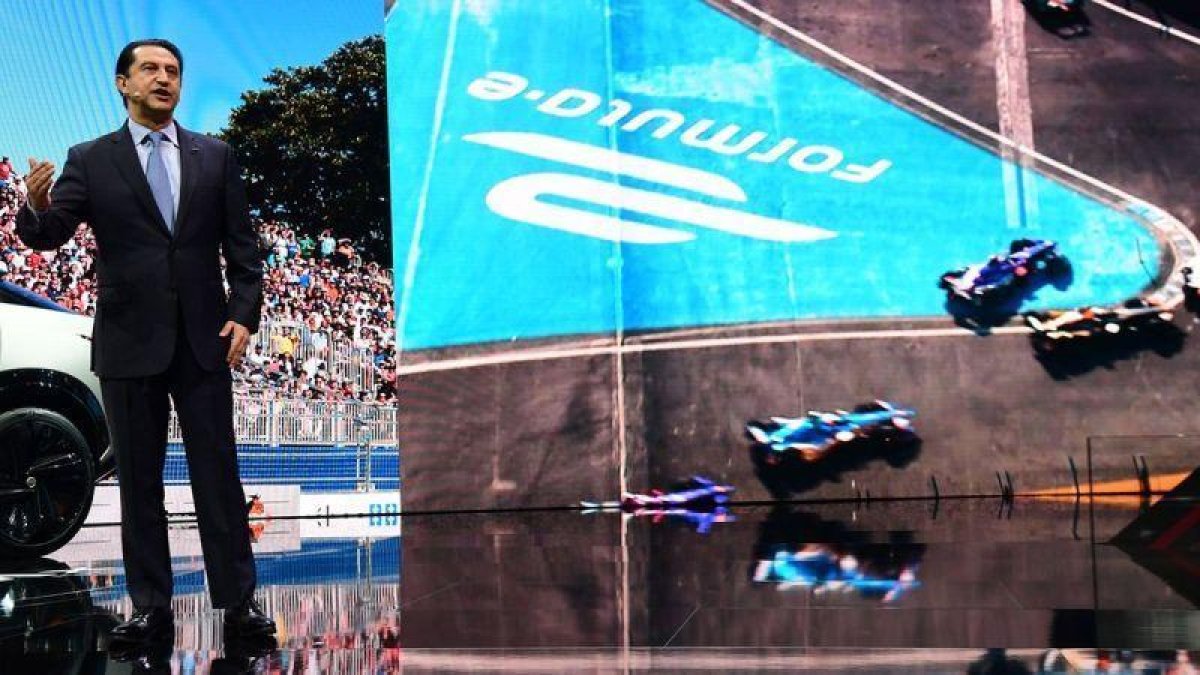 José Muñoz presentó la participación de Nissan en la Formula E en el pasado salón de Ginebra.-EL PERIÓDICO