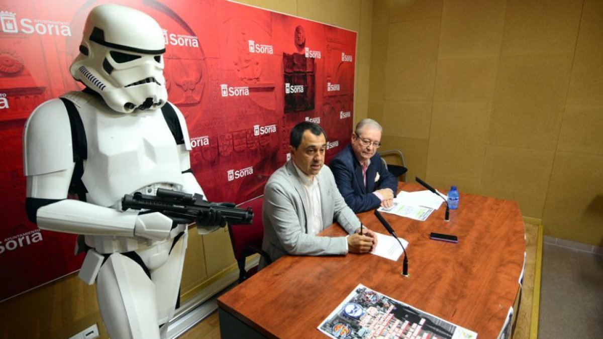 La presentación del evento fue sorprendente.-Álvaro Martínez