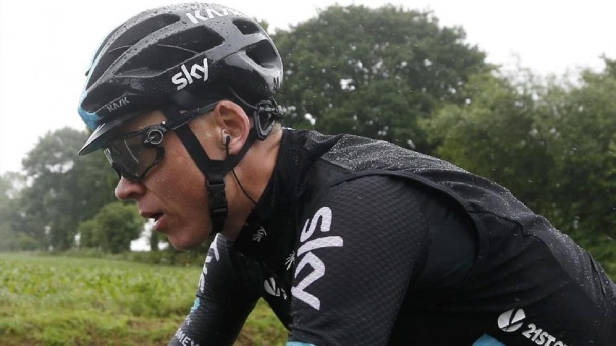 El ciclista británico Chris Froome durante la segunda etapa del Tour de Francia 2016-REUTERS