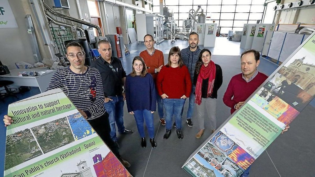 Investigadores de Cartif en las instalaciones del centro en el Parque Tecnológico de Boecillo.-- J. M. LOSTAU