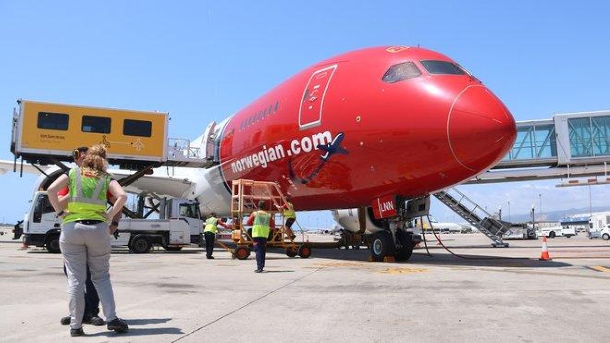 Vuelo inaugural de Norwegian entre Barcelona y Chicago.-