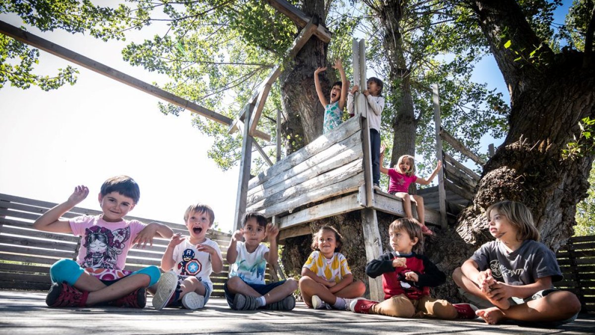 Escolares en Fuentelfresno. GONZALO MONTESEGURO