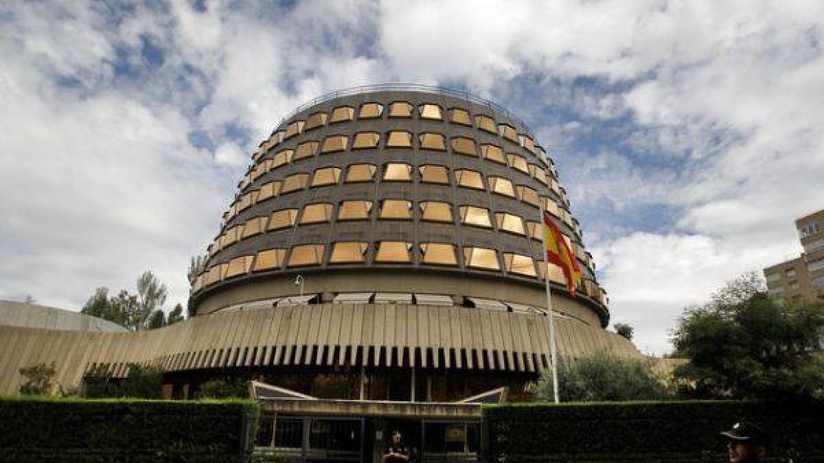 Una imagen exterior del Tribunal Constitucional.-Foto: JOSÉ LUIS ROCA