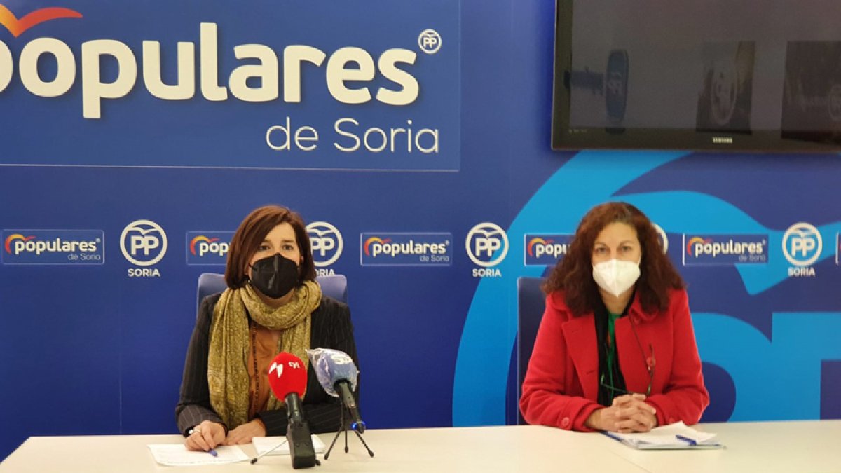 Cristina Rubio y Charo Martín.-HDS