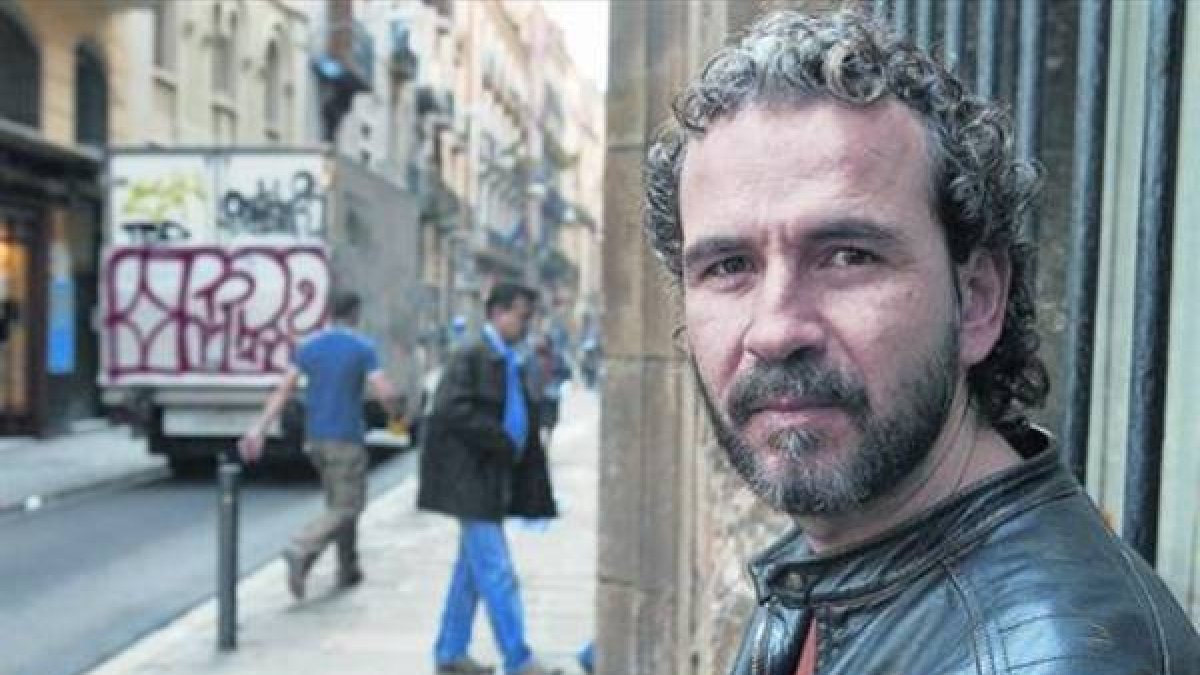 El actor Willy Toledo posa durante una visita a Barcelona, en marzo del 2006.-Foto: ARCHIVO