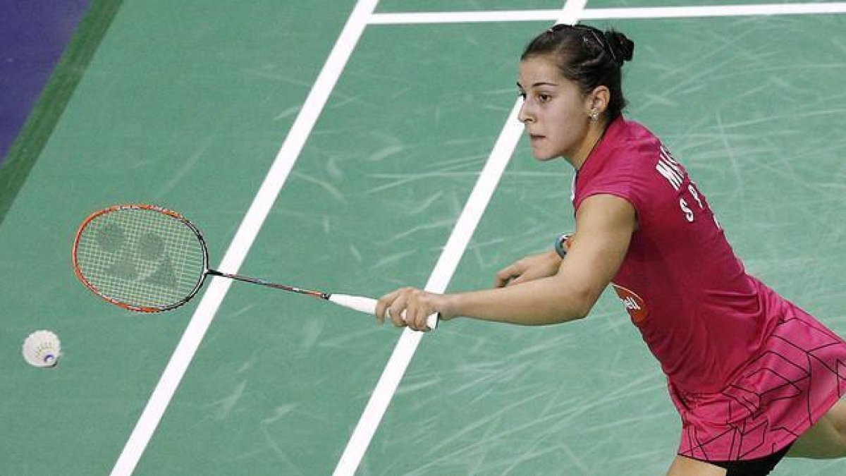 La onubense Carolina Marín, ganadora del Abierto de París.-EFE / YOAN VALAT