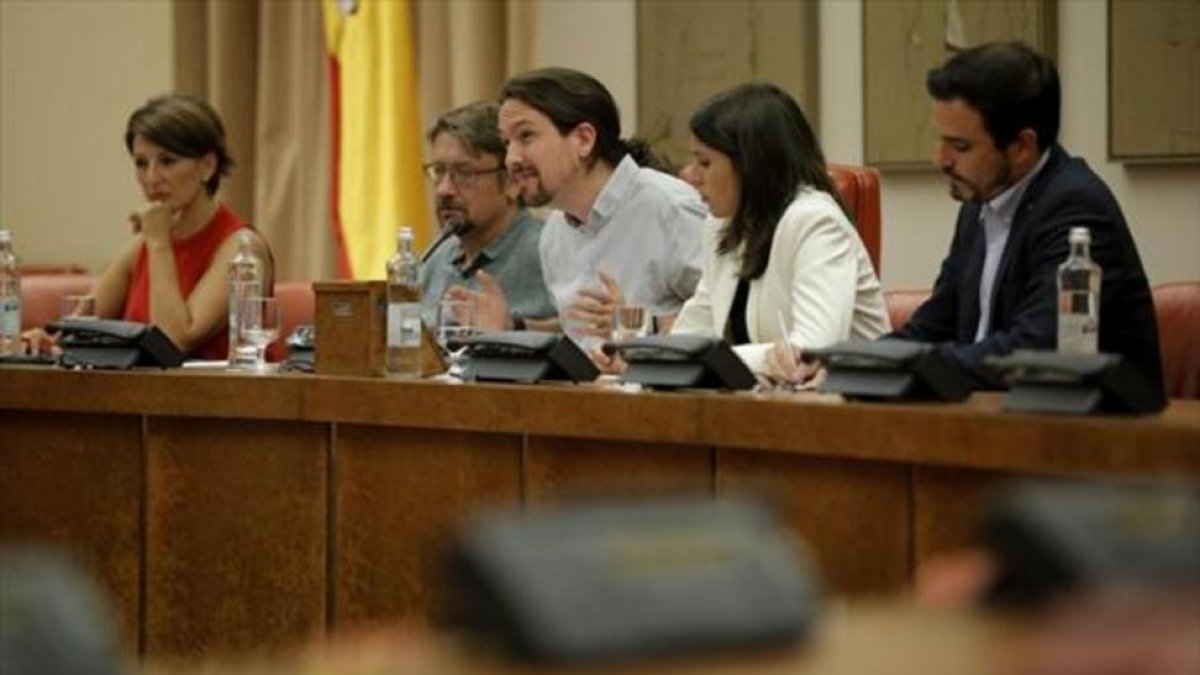 Xavier Domènech y Pablo Iglesias proponen su asamblea parlamentaria-JOSÉ LUIS ROCA