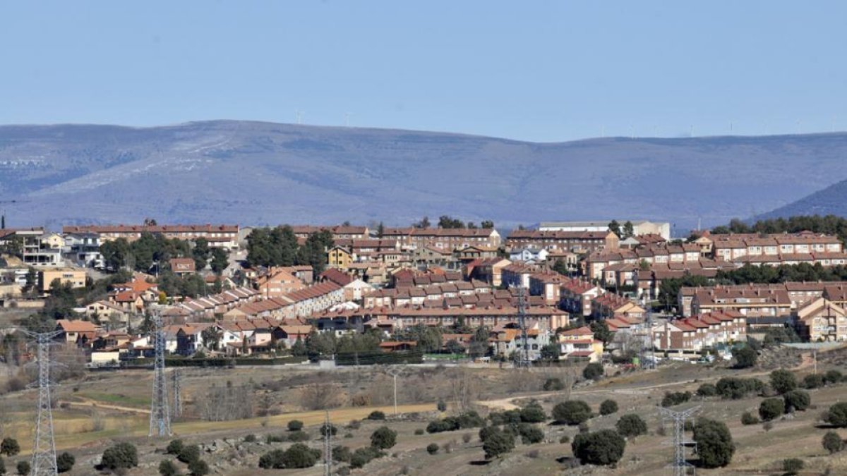 Vista panorámica de Camaretas, uno de los numerosos núcleos de Golmayo. HDS