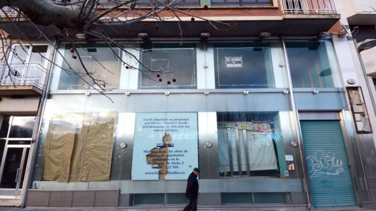 El edificio está en la zona comercial de la ciudad.-Álvaro Martínez