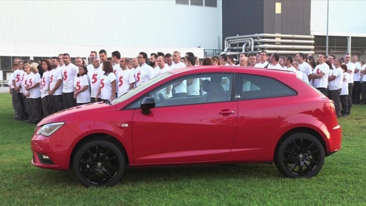 La versión de tres puertas del Seat Ibiza que desaparecerá a partir de enero, en la celebración de los 30 años del modelo y la producción de cinco millones de unidades.-
