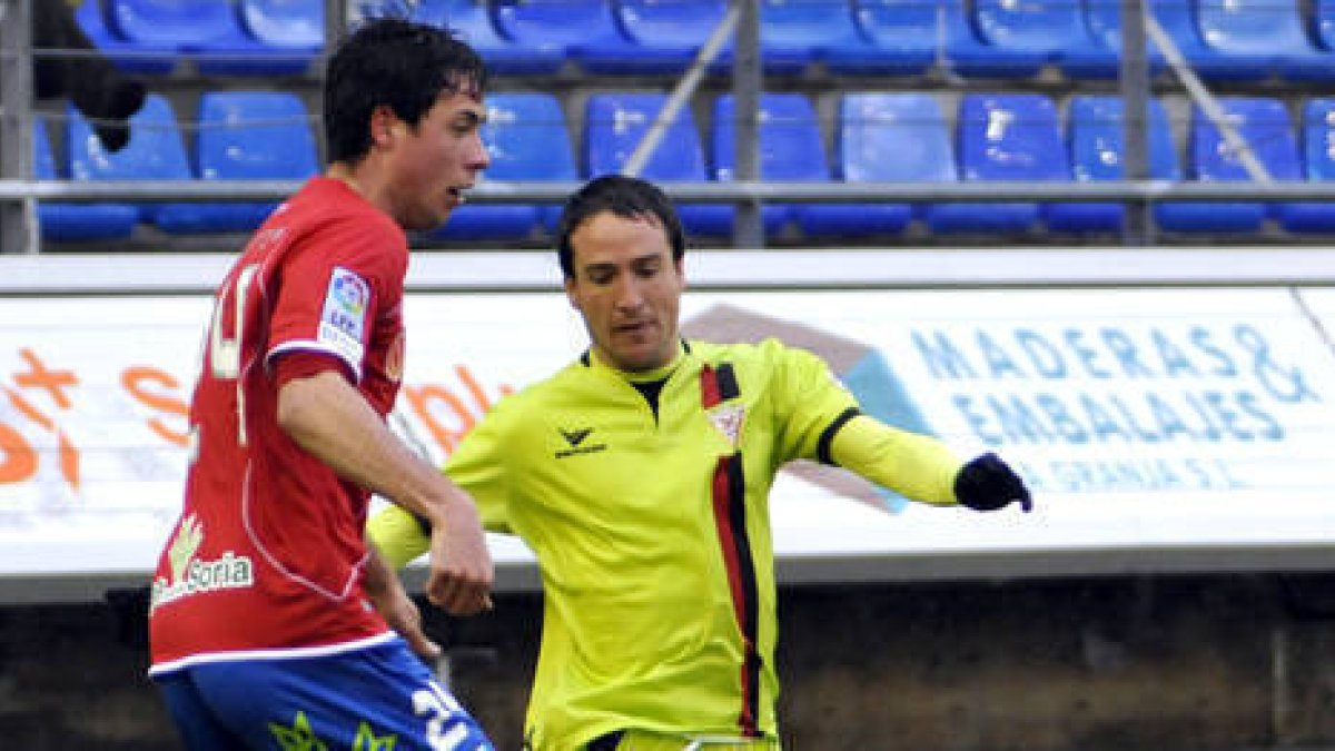 Pedro Martín seguirá siendo la referencia ofensiva del Numancia en Almería. / Diego Mayor-