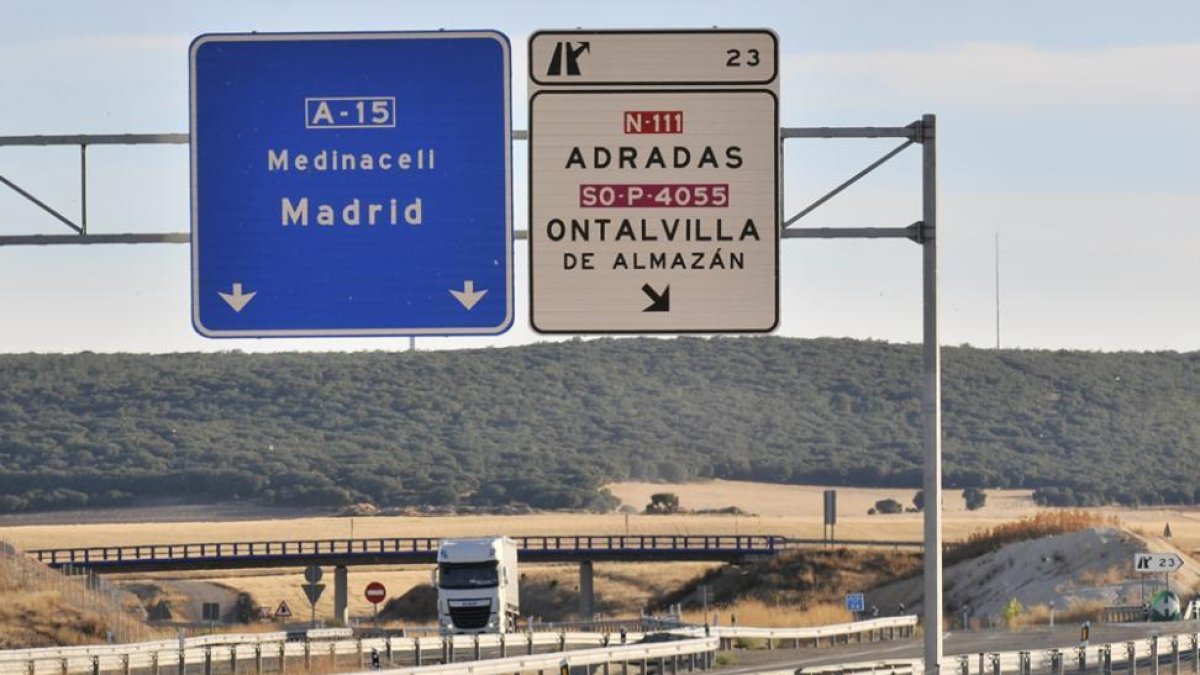 Autovía de Navarra.-Valentín Guisande