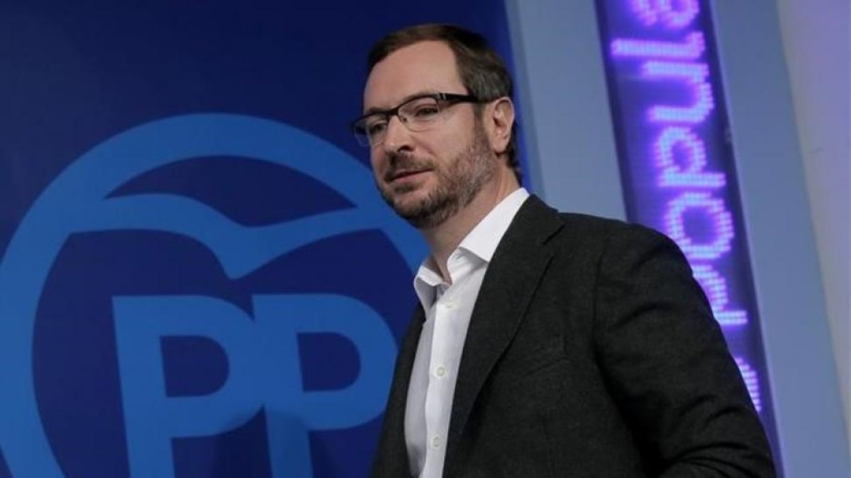 El vicesecretario de sectorial del PP, Javier Maroto.-JOSÉ LUIS ROCA