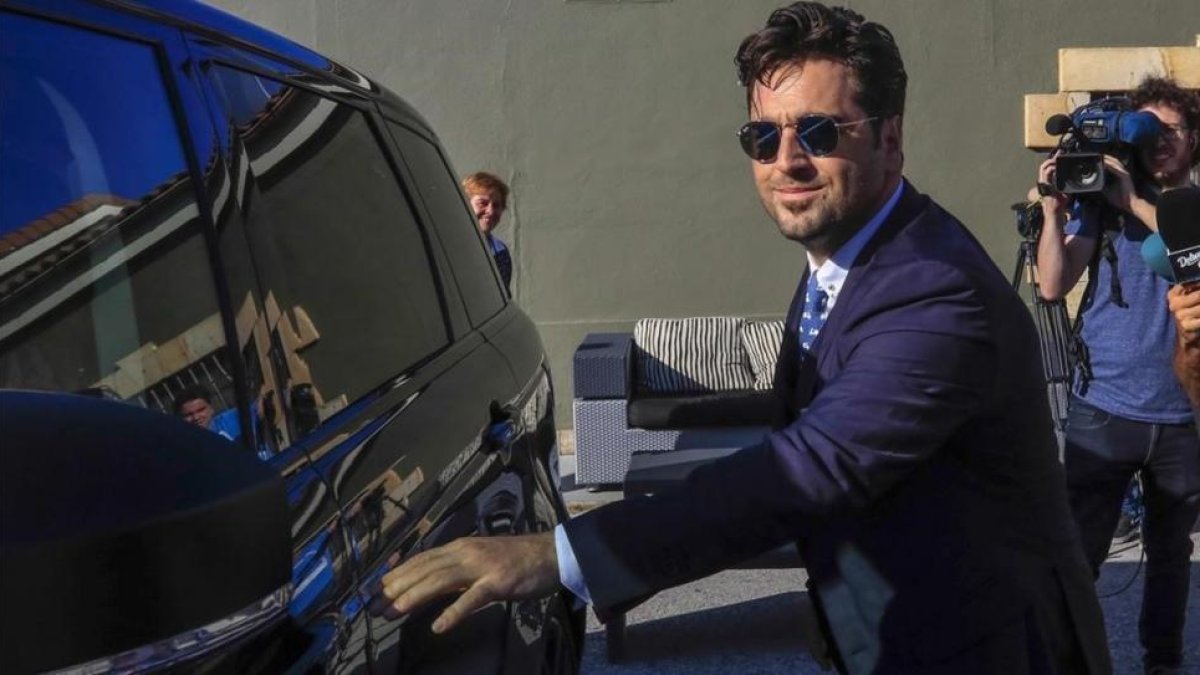 David Bustamante, tras la comunion de su hija Daniela-GTRES