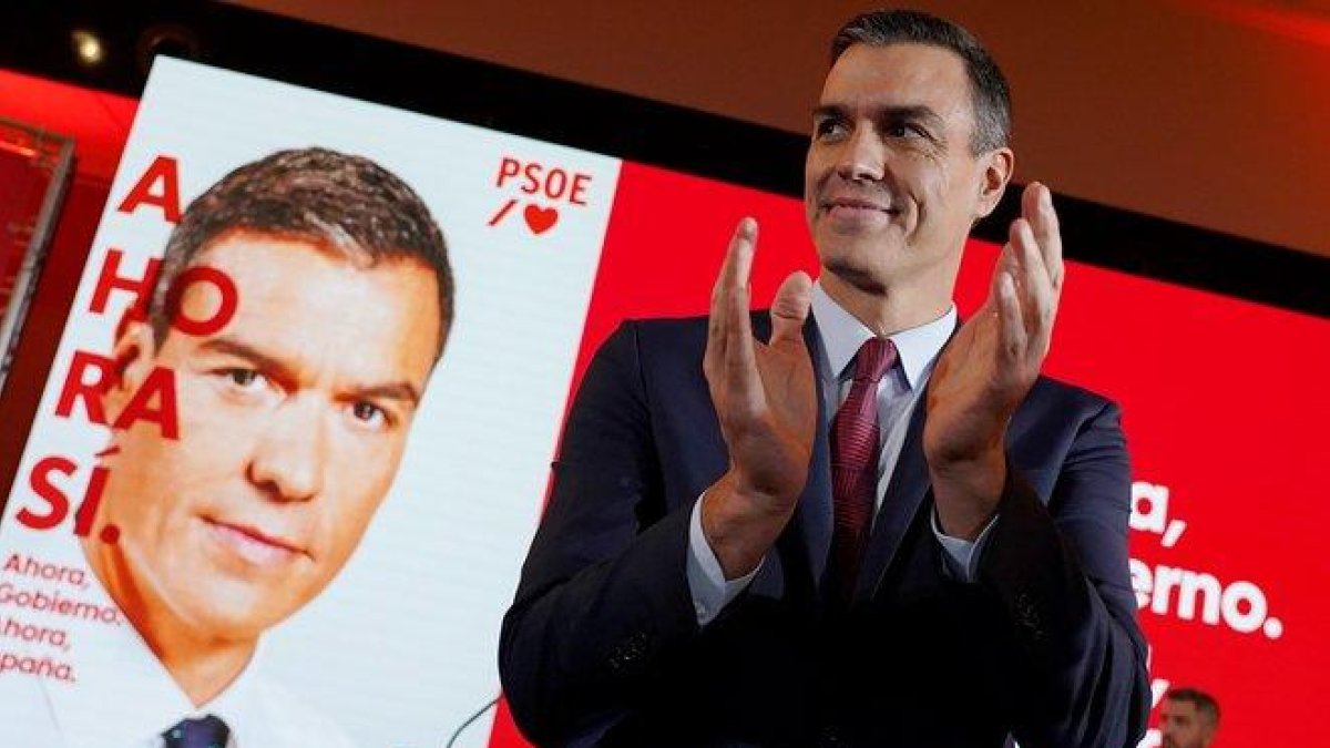 Pedro Sánchez, durante la presentación de la campaña del PSOE para el 10-N, este lunes en Madrid.-JOSÉ LUIS ROCA