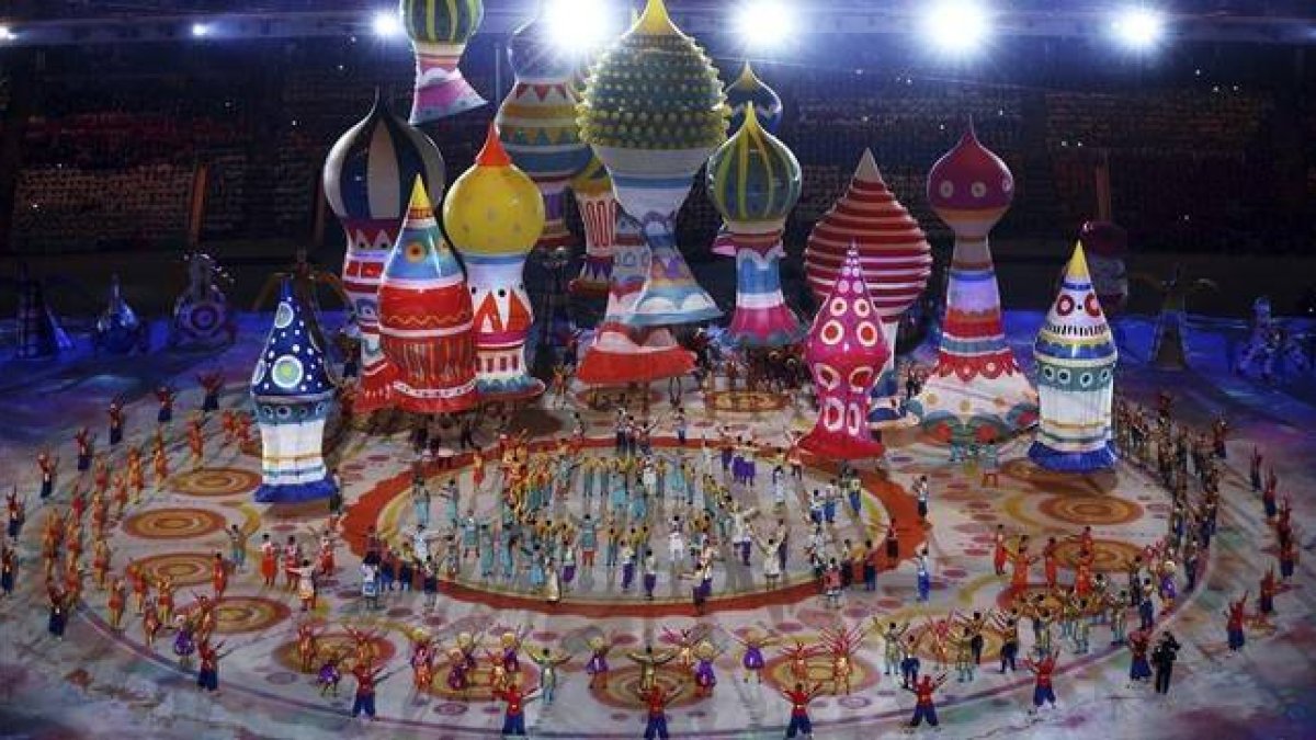 Gala de inauguración de los 22º Juegos Olímpicos de Invierno, en el estadio olímpico de Sochi (Rusia), en el 2014.-