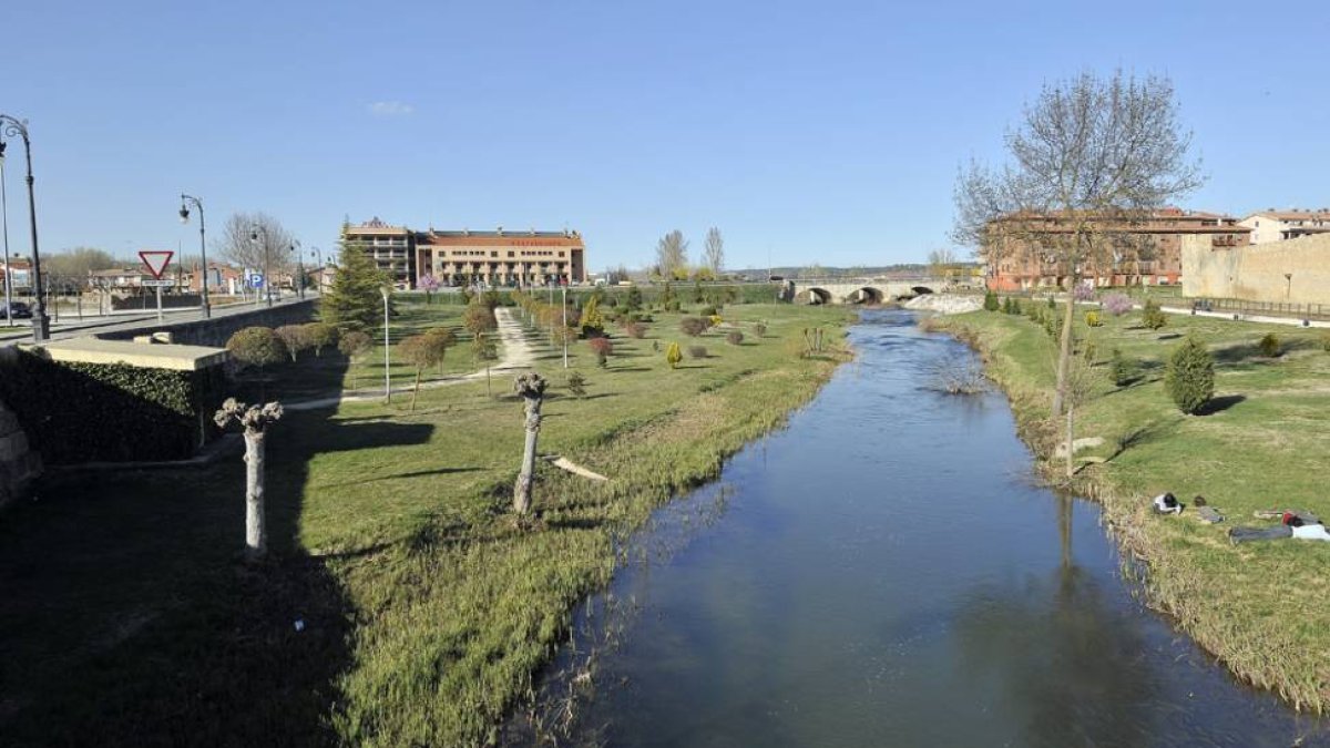 Río Ucero.-VALENTÍN GUISANDE