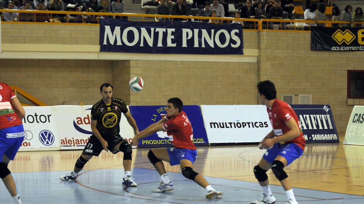 El CMA quiere confirmar ante teruel su momento dulce. / V. Guisande-