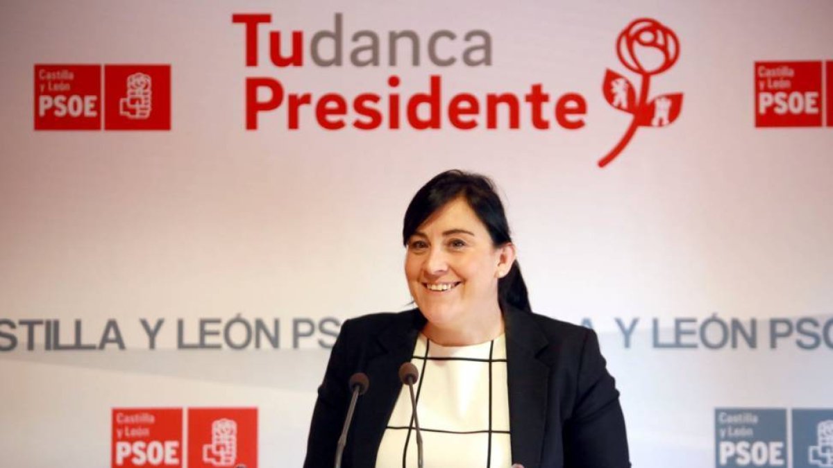 La secretaria de Organización del PSOE de Castilla y León, Ana Sánchez, ofrece una rueda de prensa para evaluar los resultados de las elecciones autonómicas y municipales-Ical