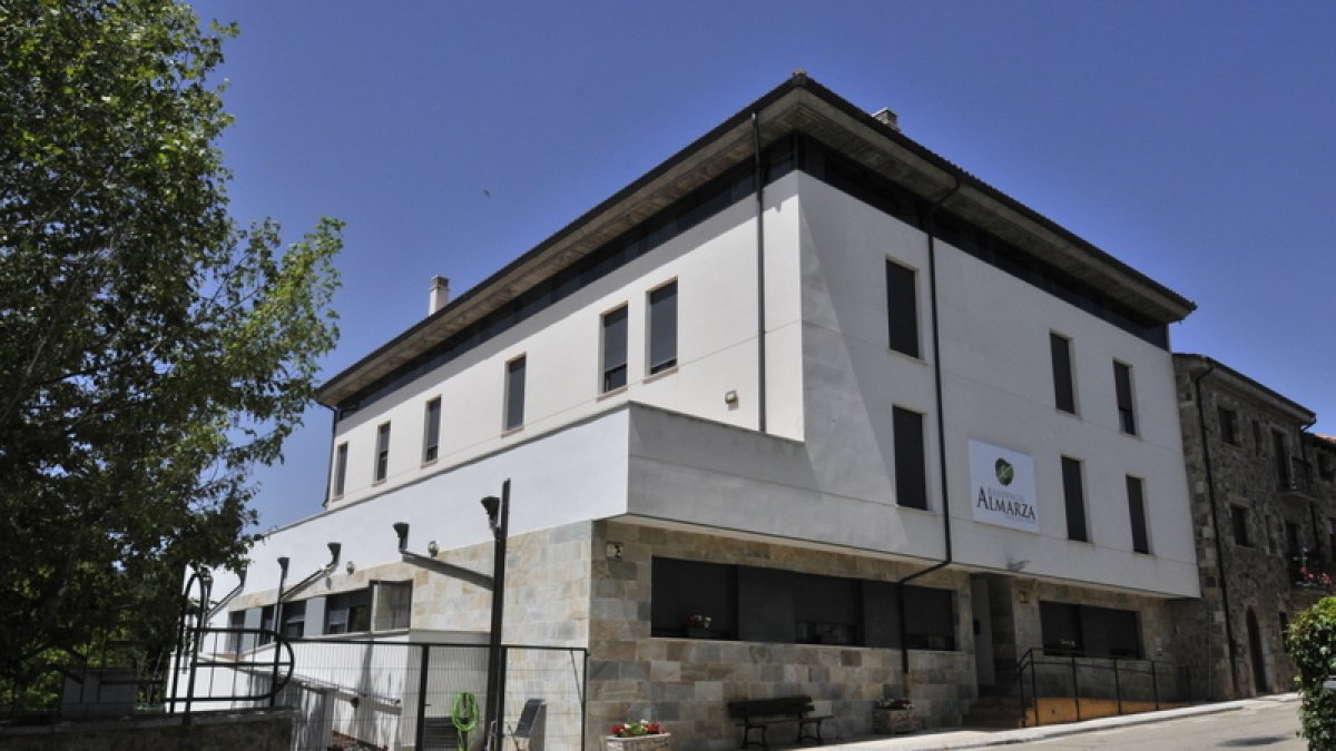 Residencia de ancianos en el medio rural.-VG