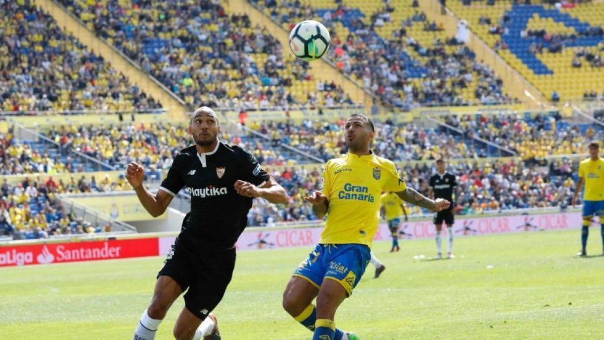 Jonathan Viera, de amarillo.-UD LAS PALMAS