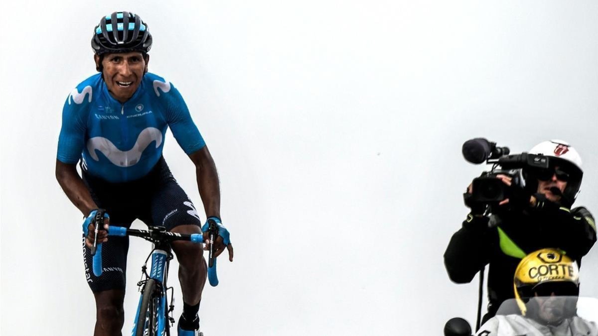 Nairo Quintana se dispone a ganar la 17ª etapa del Tour. /-PHILIPPE LOPEZ