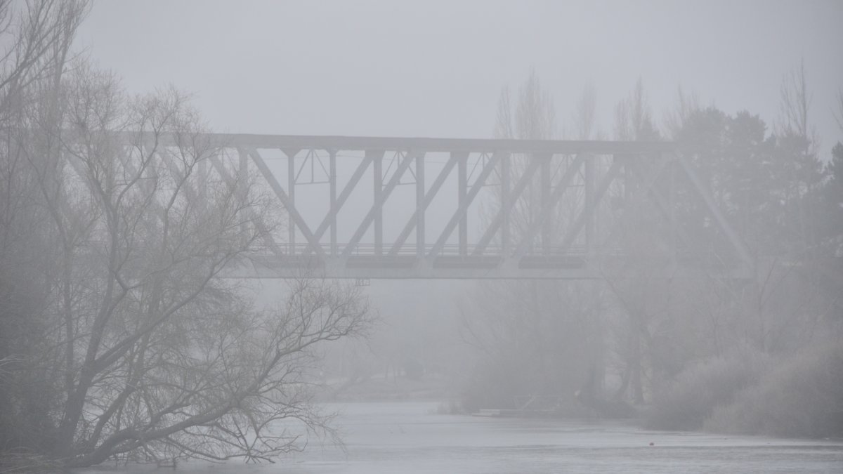 Niebla en el río.-HDS