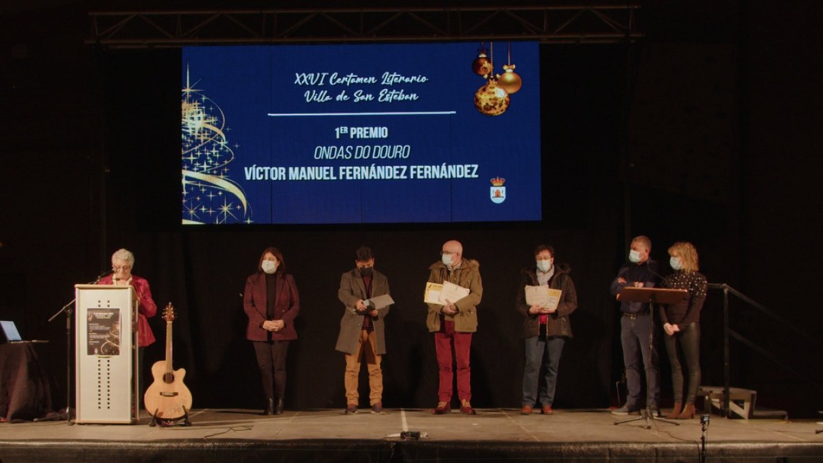 Ceremonia de entrega de los premios organizados por el Ayuntamiento de San Esteban.-A. HERNANDO