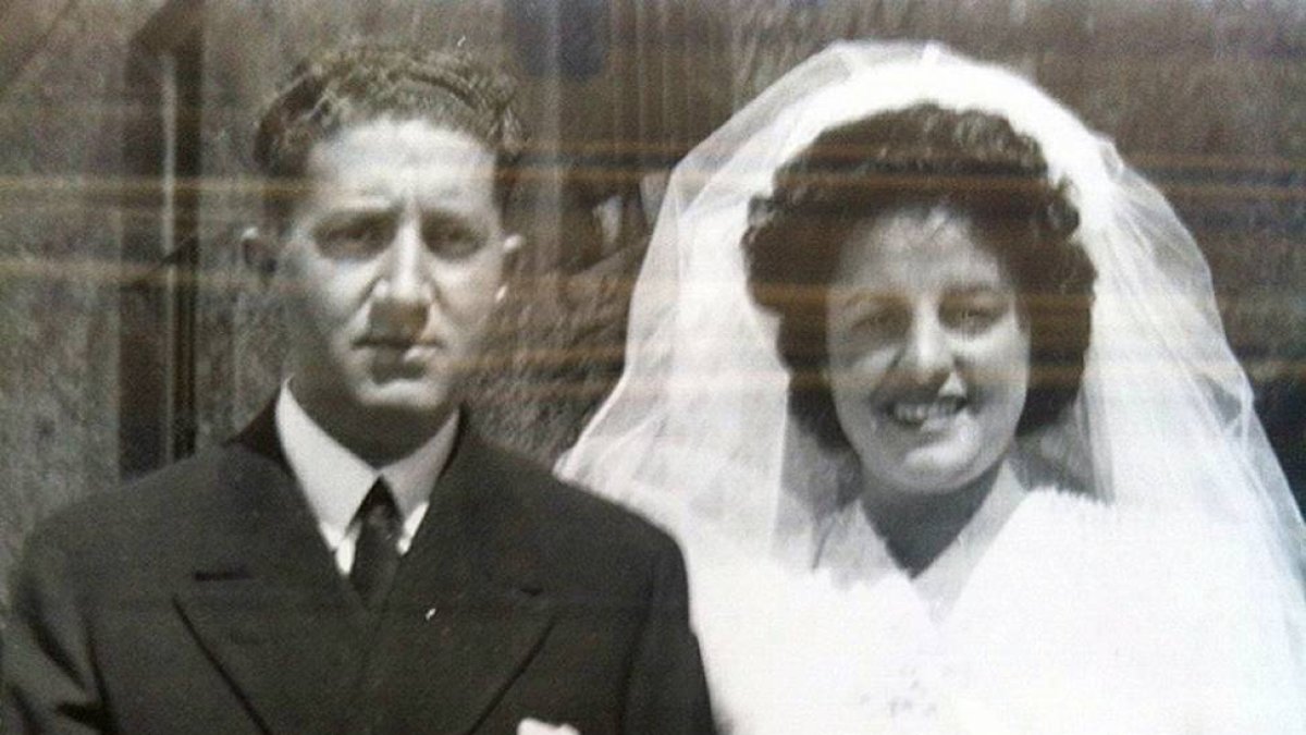 Antonio Martínez y Martina Tutor, el día de su boda.-CEDIDA