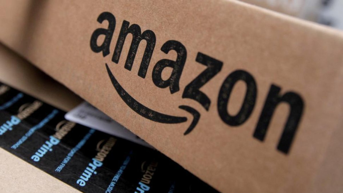 Cajas de Amazon.-MIKE SEGAR (REUTERS)