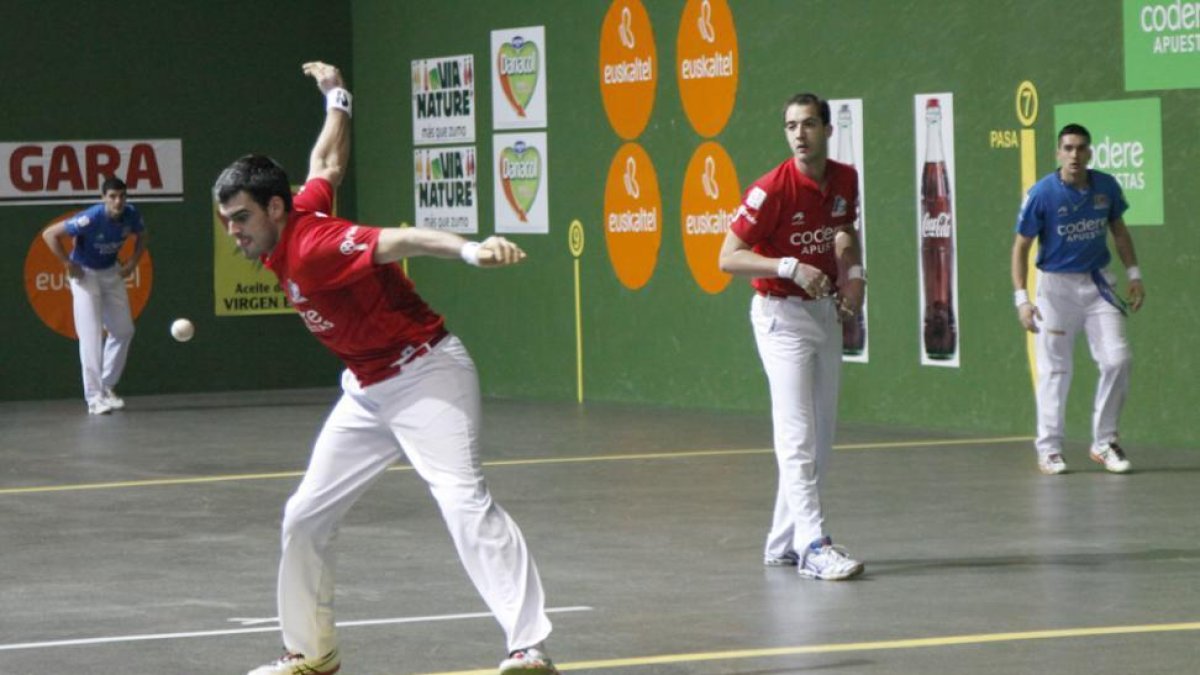 Un momento del partido disputado ayer en La Juventud.-MARÍA FERRER