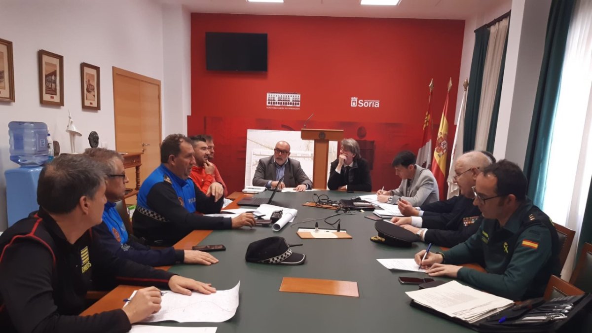 Reunión de la Junta Local de Seguridad para organizar el Nacional de Duatlón de los días 25 y 26 de marzo. HDS