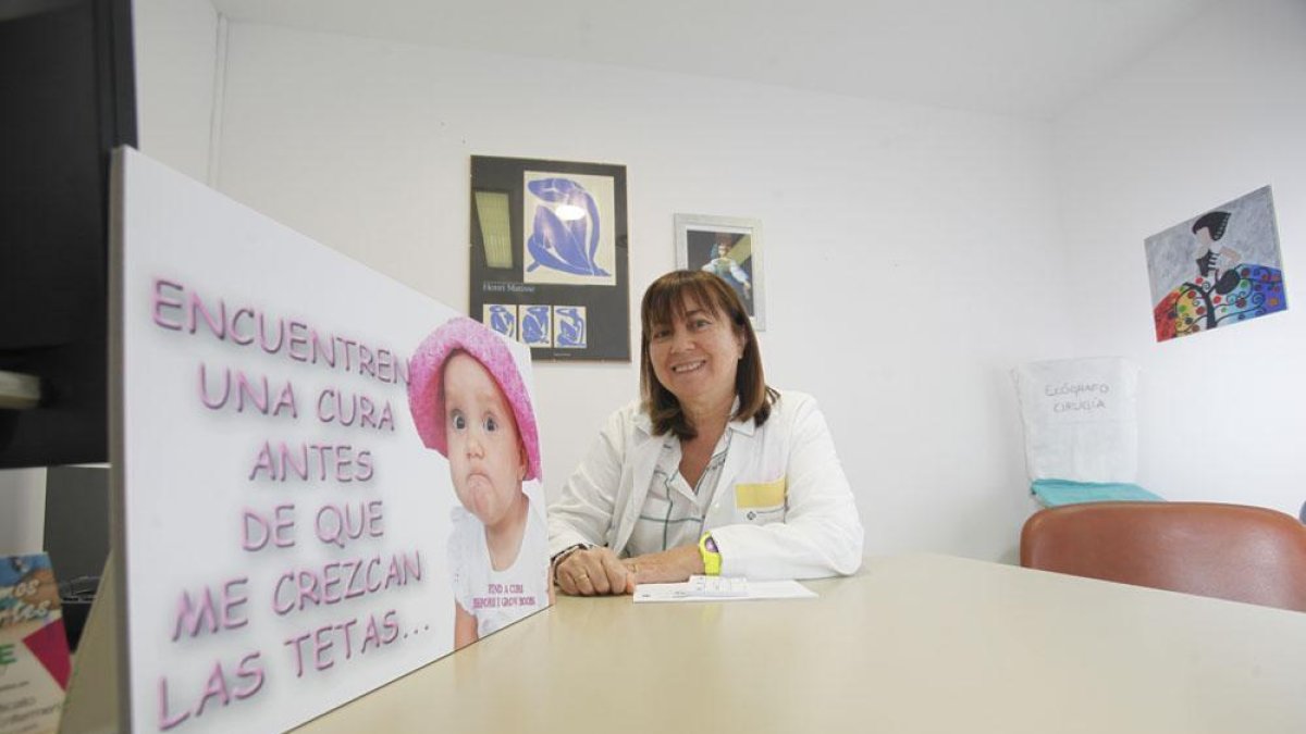 La doctora Pilar Rupérez, en el hospital de Soria-Mario Tejedor