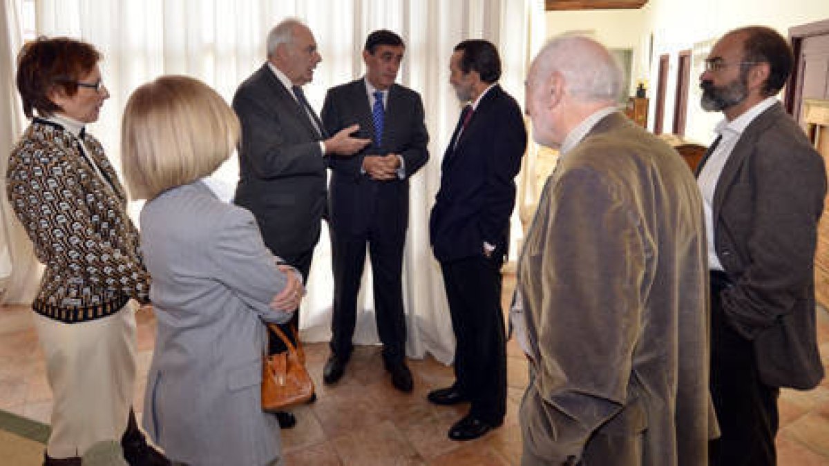 Miembros de la FDS, ayer. ÁLVARO MARTÍNEZ-