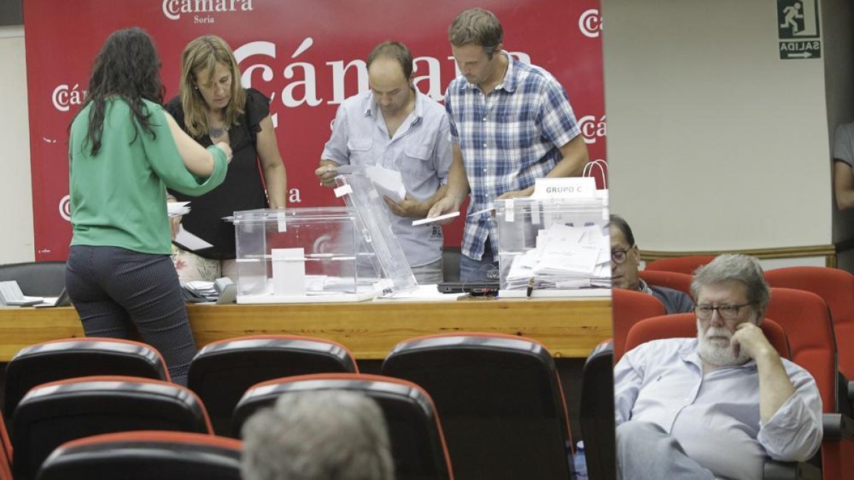 Elecciones en la Cámara de Comercio e Industria-Luis Ángel Tejedor
