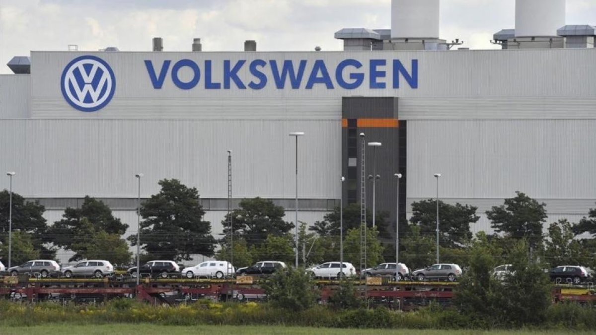 Planta de Volkswagen en Zwizkau, en Alemania.-HENDRIK SCHMIDT