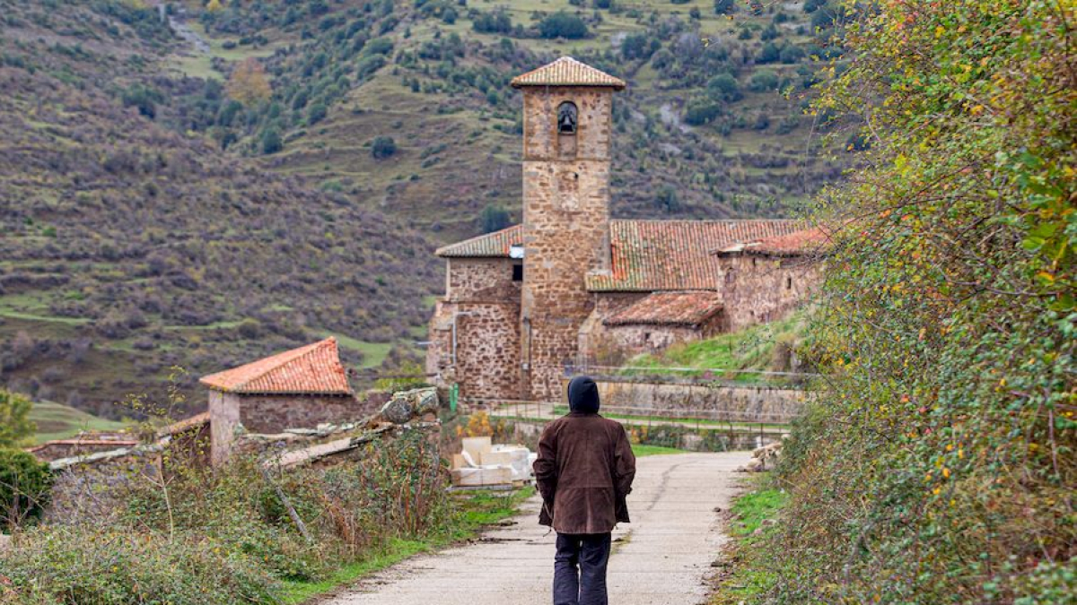 Montenegro de Cameros es el único pueblo de Castilla y León que se adentra en la comarca riojana, dentro de un enclave natural privilegiado y conservando un rico patrimonio. FOTÓGRAFO: MARIO TEJEDOR