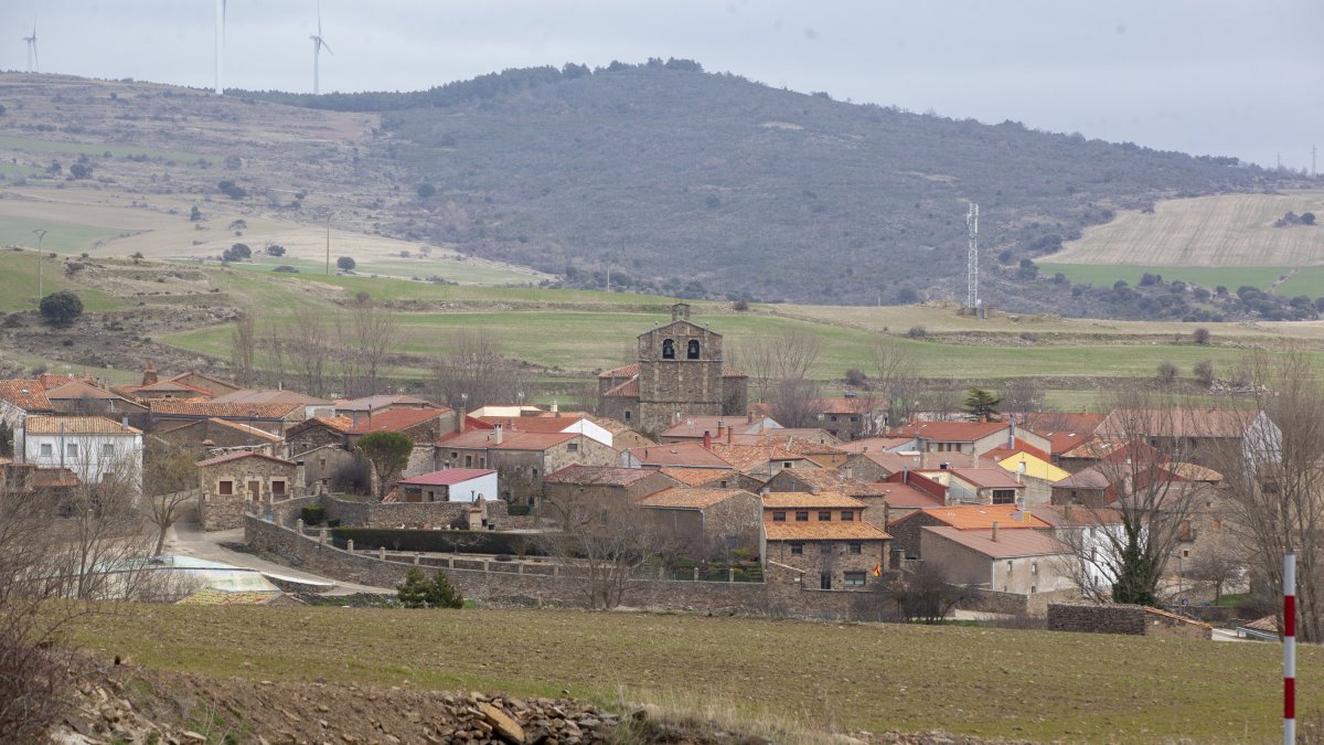 Panorámica de Suellacabras.-MARIO TEJEDOR