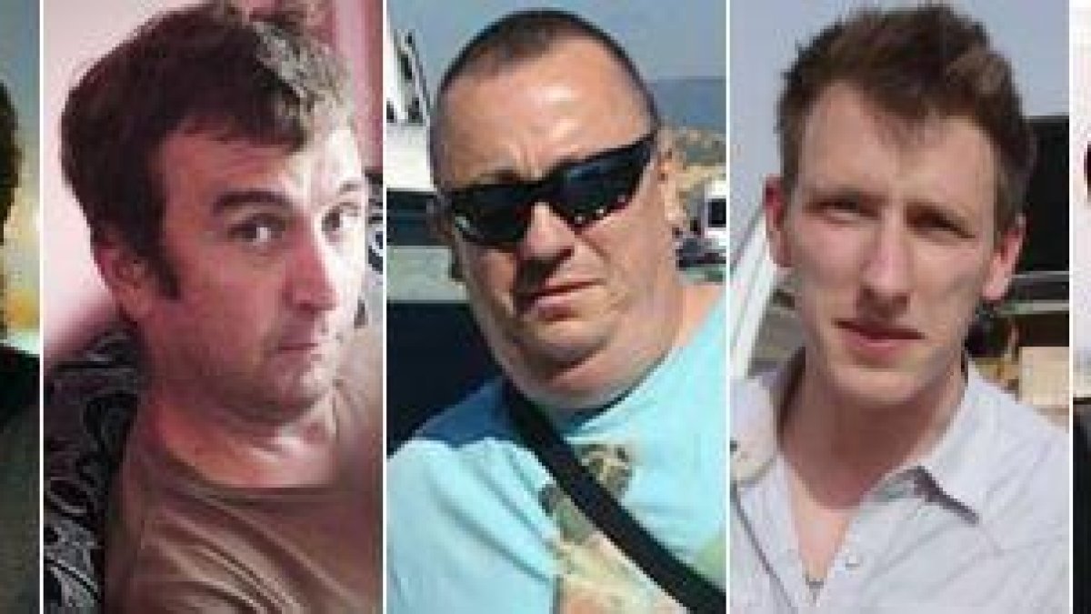 Las víctimas de John. De izquierda a derecha, James Folley, Steven Sotloff, David Hainess, Alan Henning, Peter Kassig, Haruna Yukawa y Kenji Goto.-