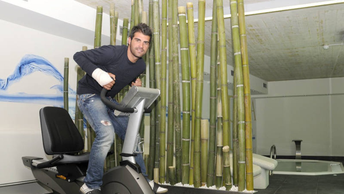 Óscar Pereiro en hotel de la capital soriana en el que se hospeda. / VALENTÍN GUISANDE-