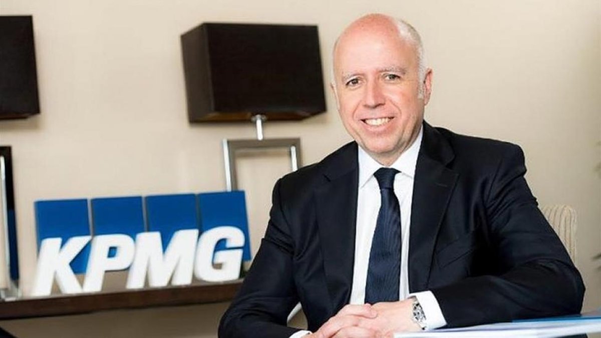 Hilario Albarracín, consejero delegado de KPMG en España.-EL PERIÓDICO