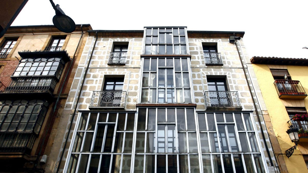 Edificio de los servicios sociales municipales. HDS